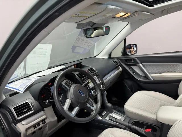 Used 2018 Green Subaru 2.5i Premium image 18