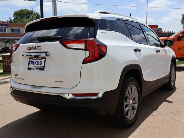 2024 GMC Terrain SLT - Photo 6