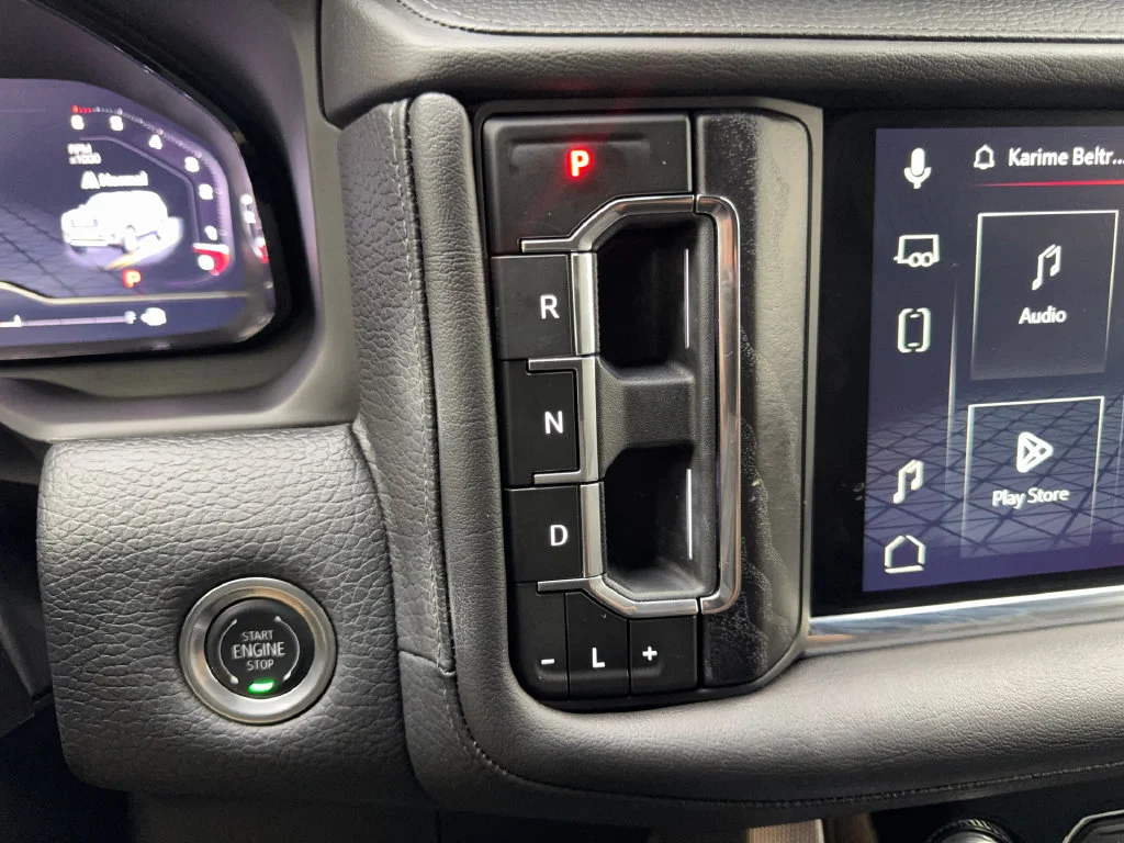 Used 2024 White GMC Denali image 70