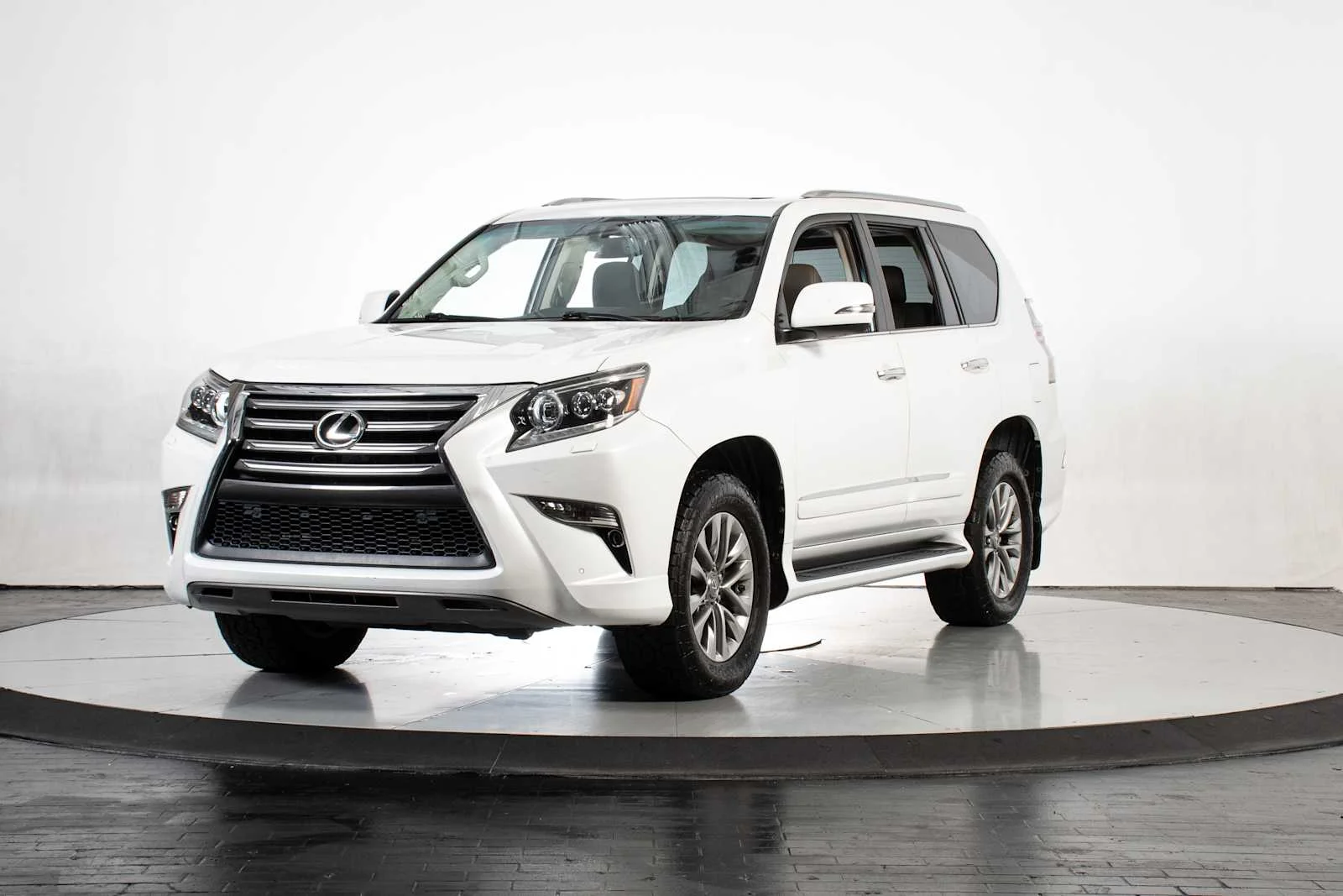 2014 Lexus GX 460 460 Luxury's photo