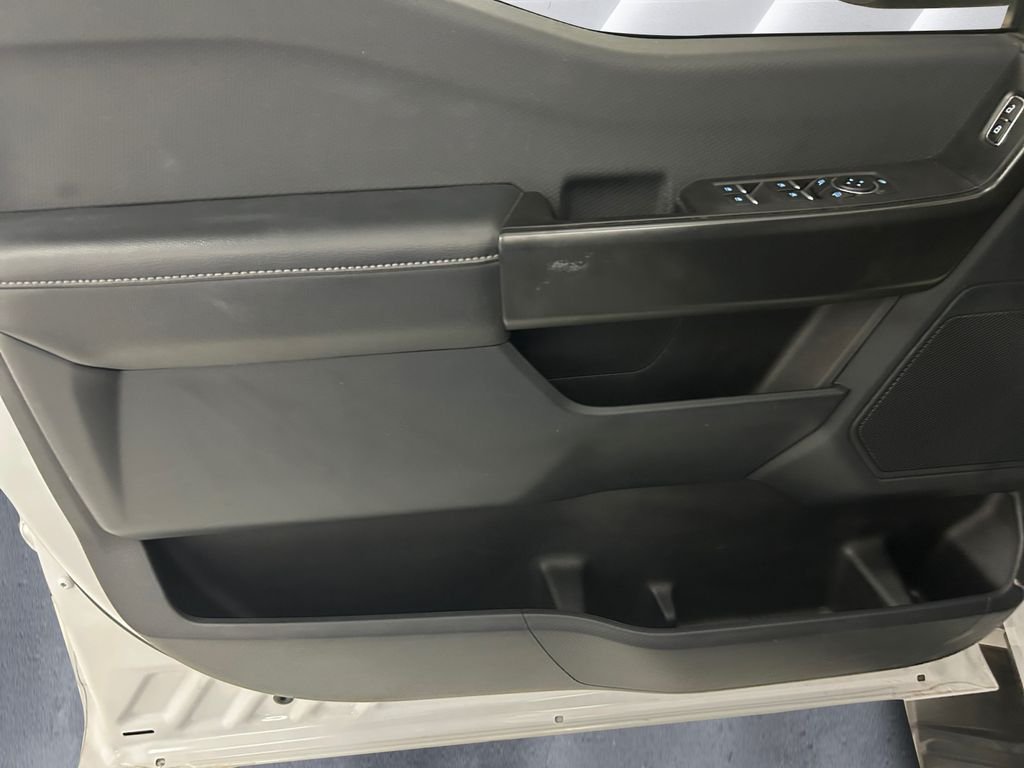 Used 2023 White Ford XL image 12