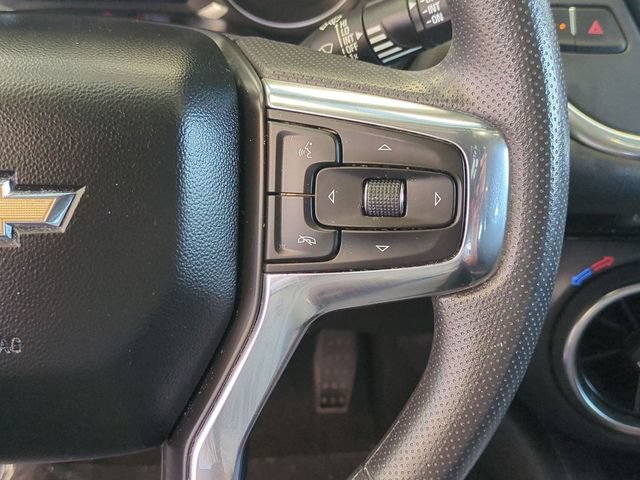 Used 2022 Summit White Chevrolet 2LT image 13