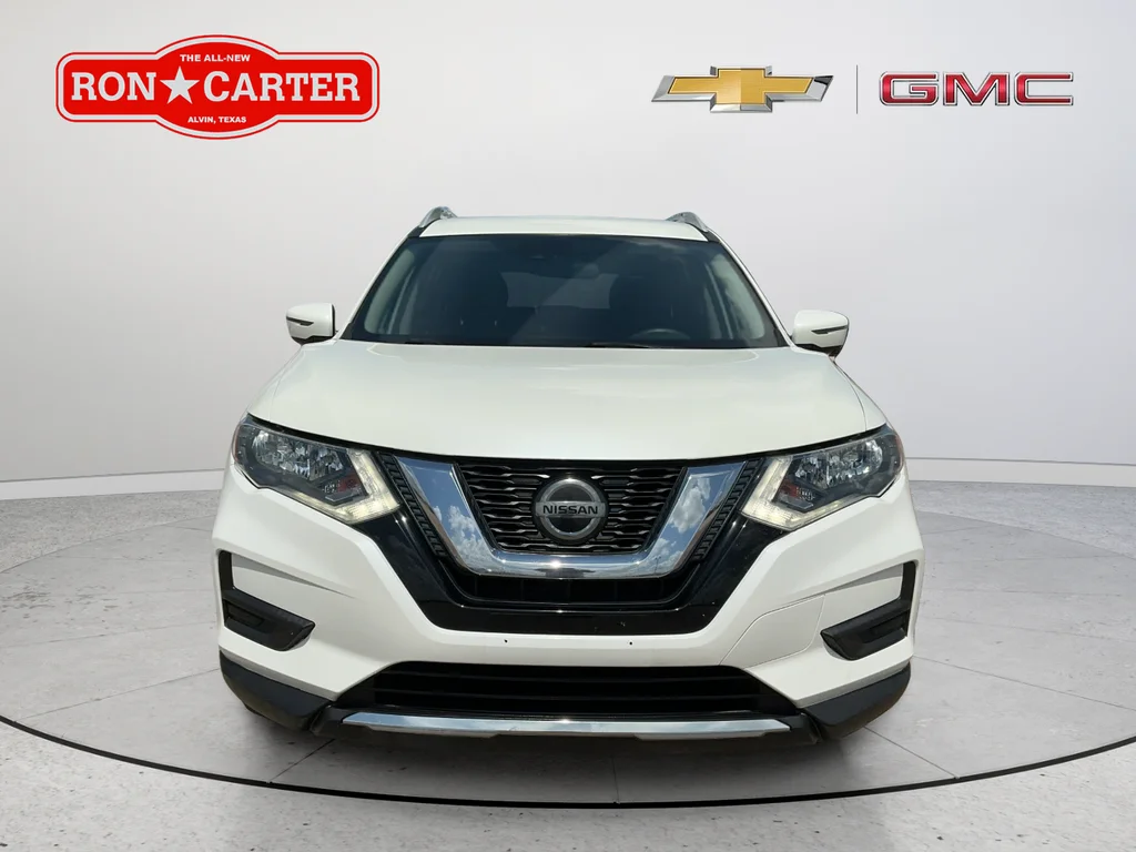 Used 2019 Nissan Rogue SV with VIN 5N1AT2MT1KC753805 for sale in Alvin, TX