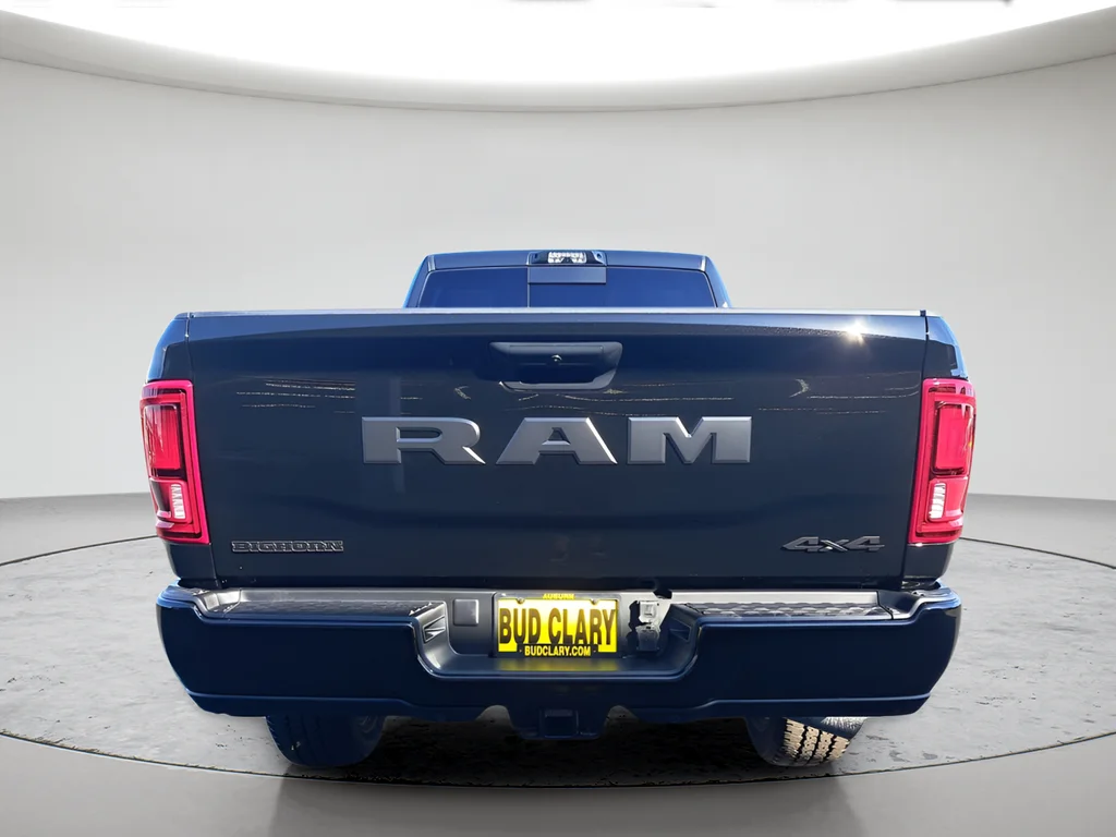New 2026 Diamond Black Crystal Pearl-Coat Exterior Paint RAM Big Horn image 6