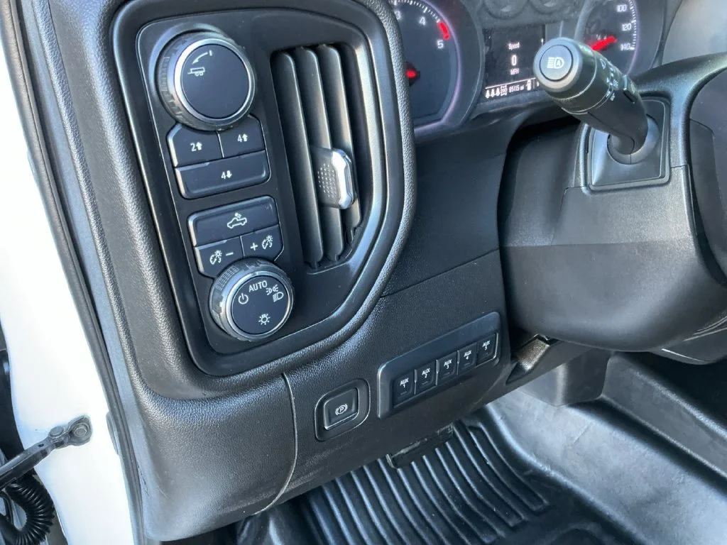 Used 2024 Summit White Chevrolet WT DRW image 32