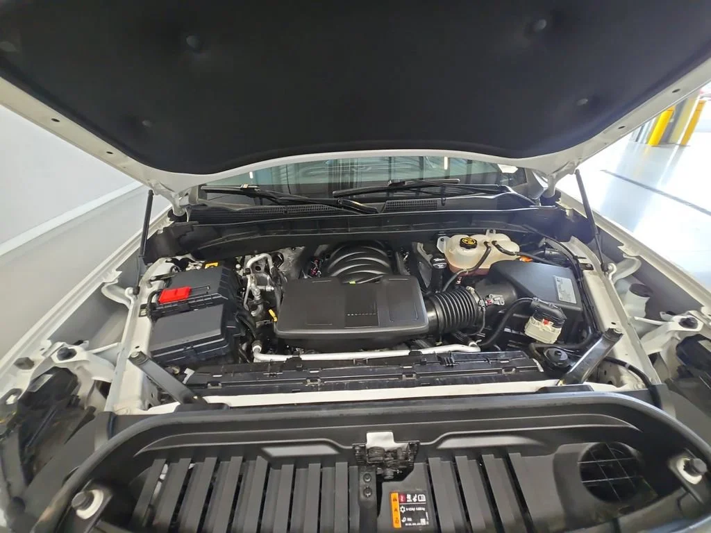 Used 2020 WHITE FROST TRICOAT GMC Denali image 24