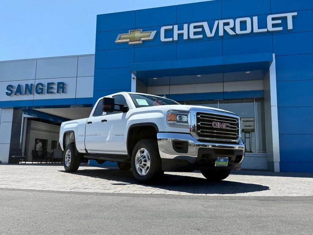 Used 2017 SUMMIT WHITE GMC DOUBL CAB 2WD 144 image 29