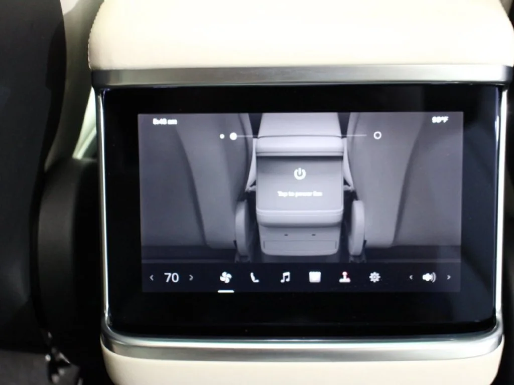 Used 2022  Tesla Base image 14