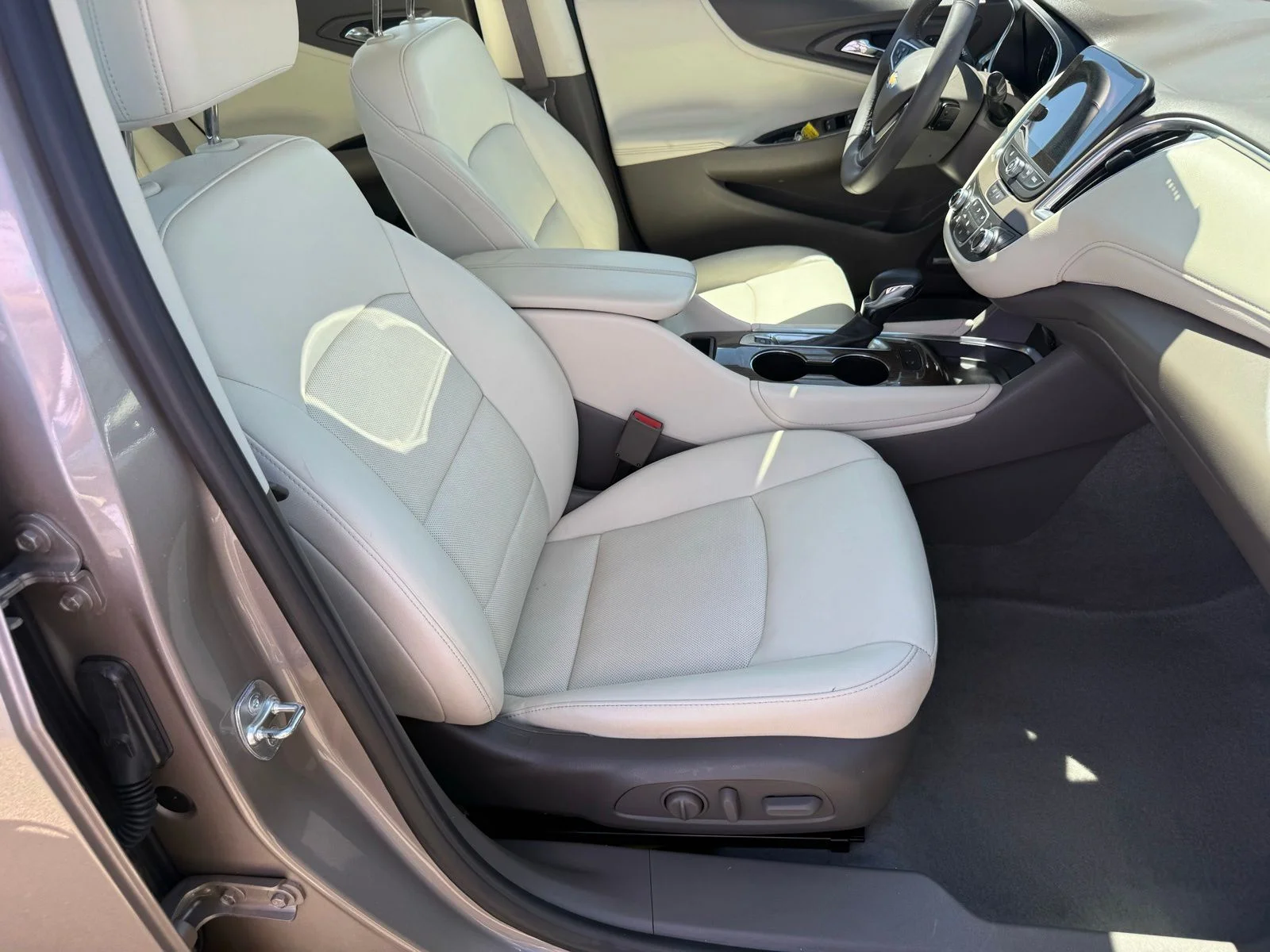 2024 Chevrolet Malibu 2LT - Photo 33