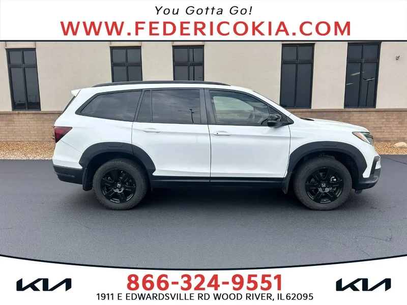 2022 Honda Pilot TrailSport AWD's photo