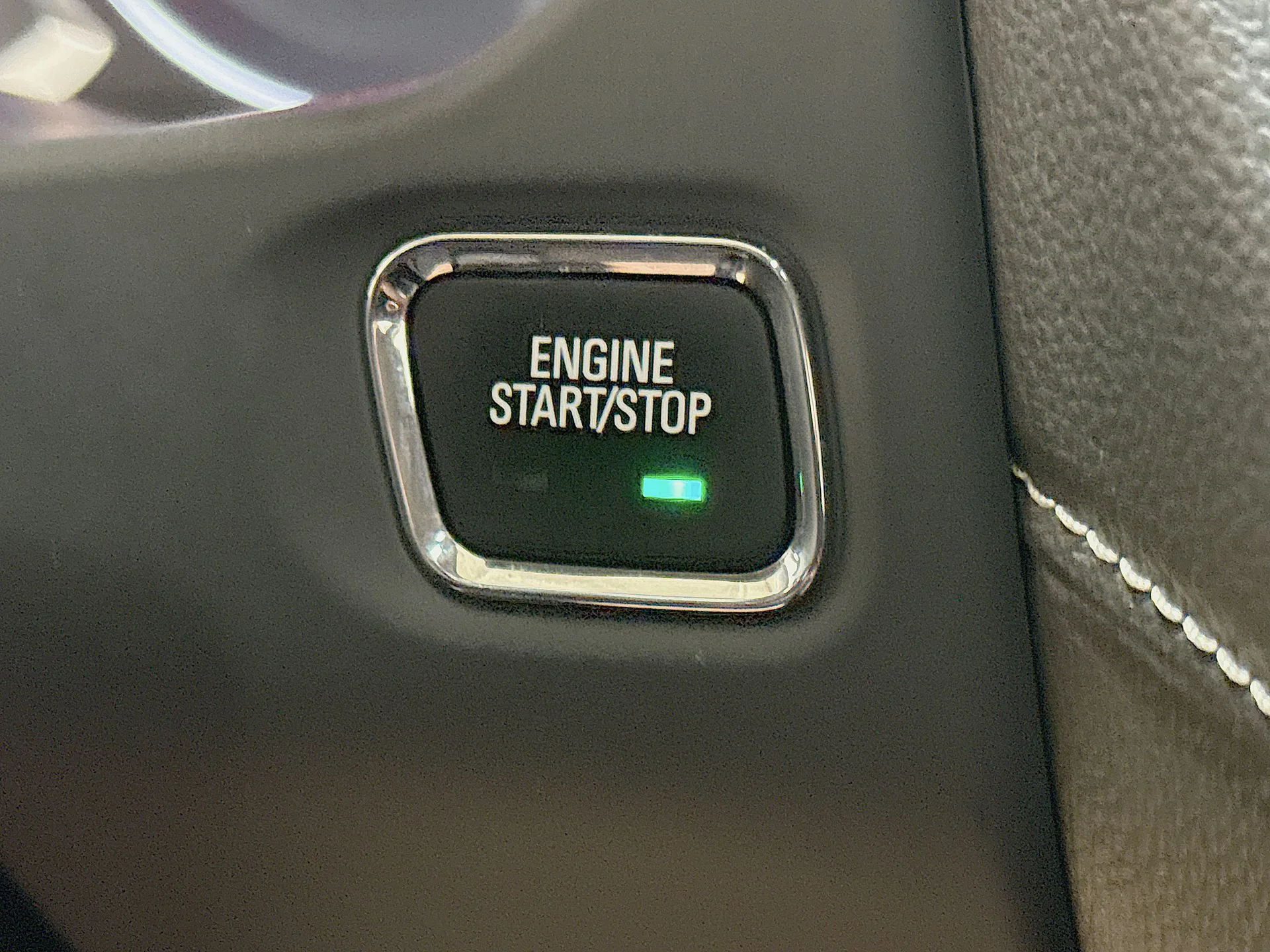 Used 2023 Volcanic Red Tintcoat GMC SLE image 16