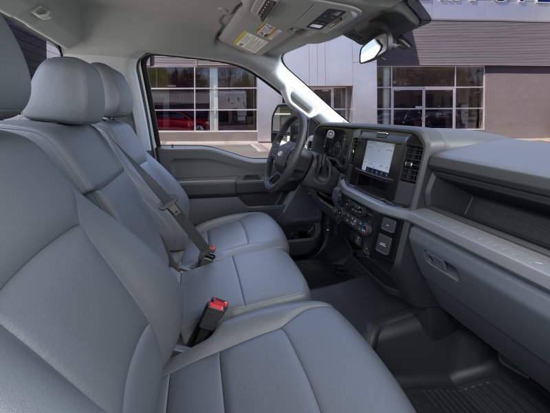 New 2025 Oxford White Ford F-350® XL image 11