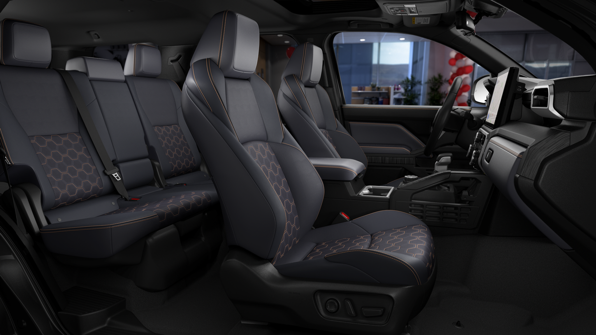 New 2026 Wind Chill Pearl Toyota Platinum image 20