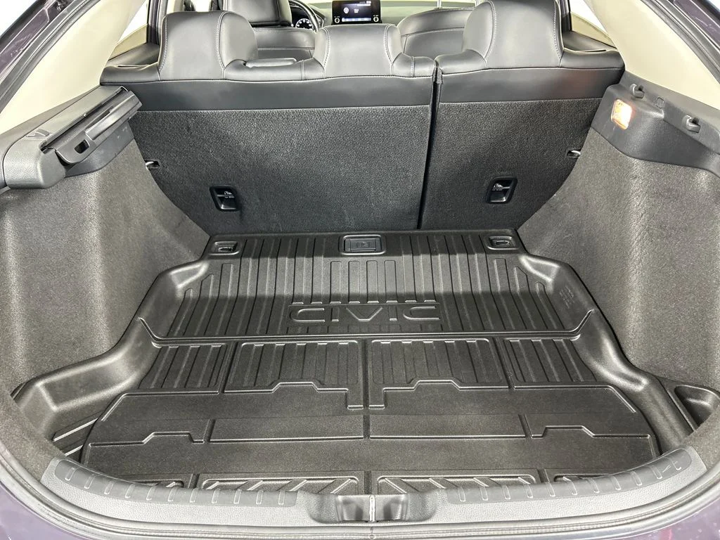 Used 2024 Beige Honda EX-L image 19