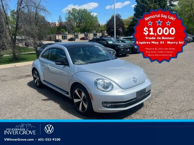 2012 Volkswagen Beetle 2.0T w/Sunroof & Sound MSQ's photo