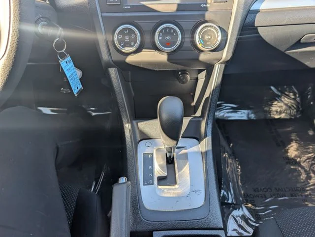 Used 2016 White Subaru 2.0i image 11