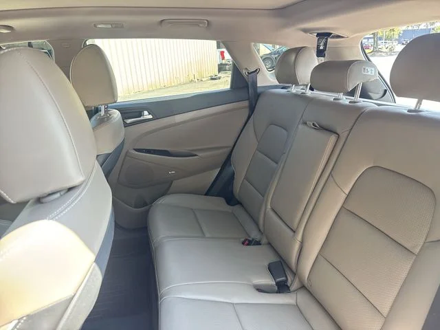 Used 2020 Black Hyundai Ultimate image 14