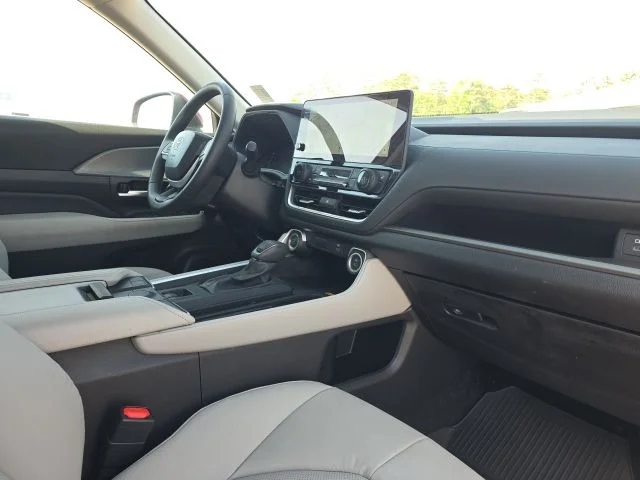Used 2025 Red Toyota XLE image 23