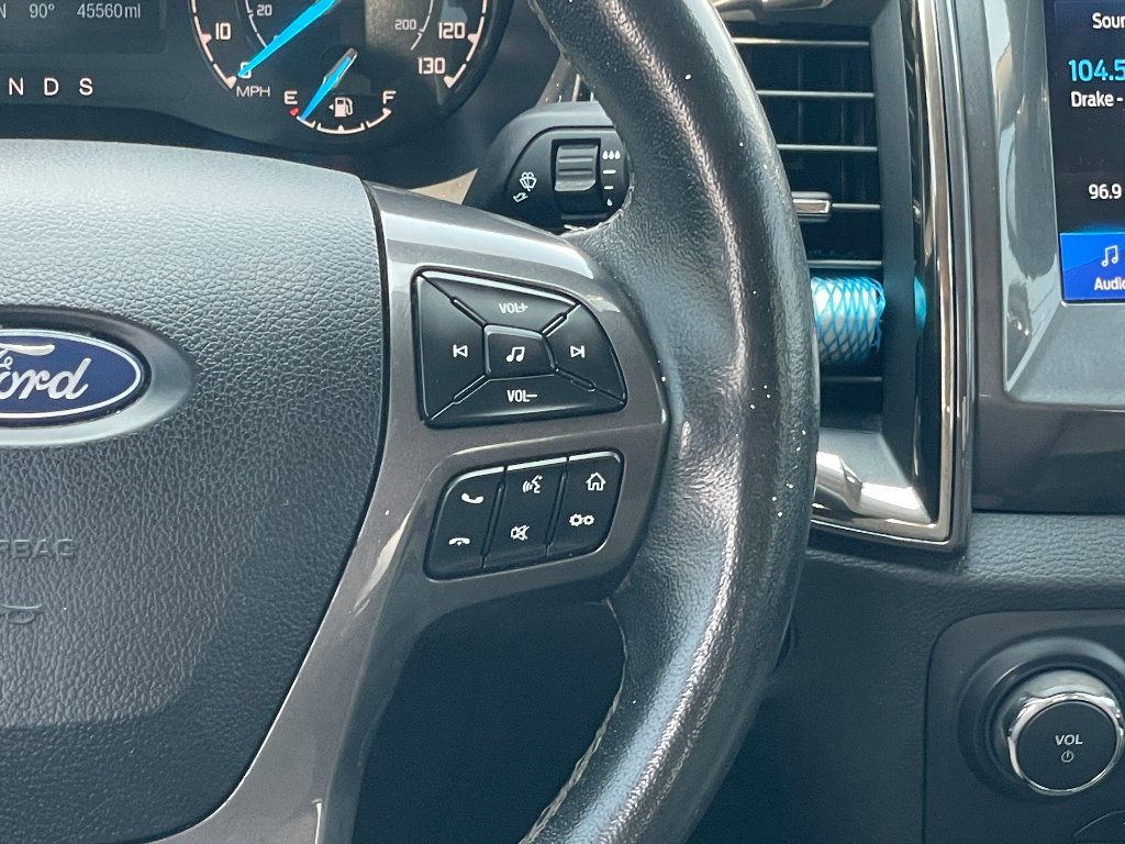 Used 2023 Cactus Gray Ford LARIAT image 7