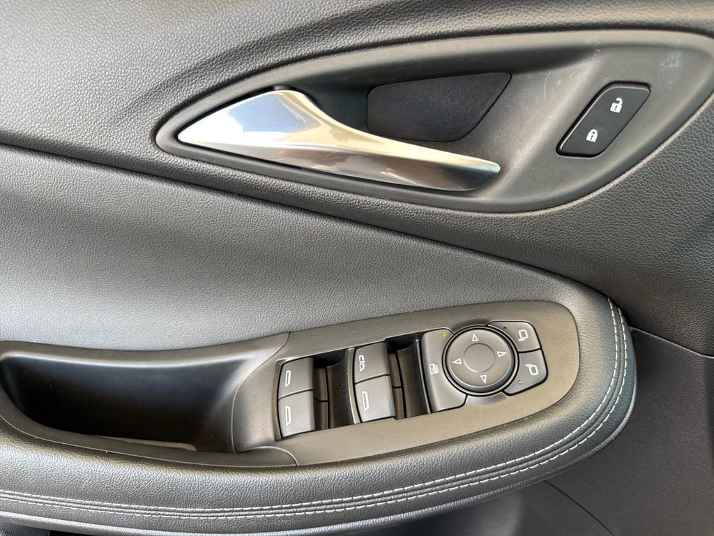 2025 Buick Encore GX Preferred - Photo 10