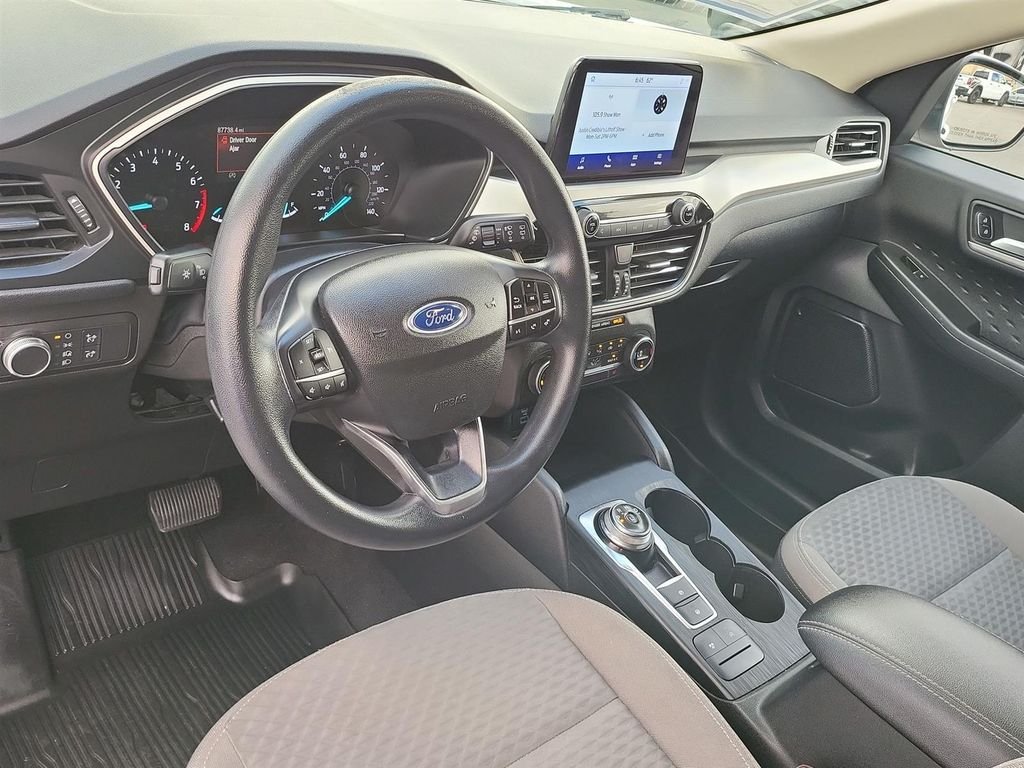 Used 2020 Ford Escape SE with VIN 1FMCU9G62LUC47402 for sale in Bellflower, CA
