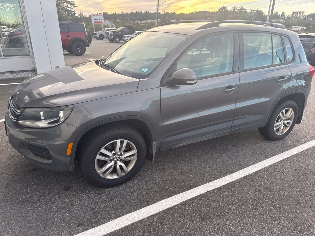 Used 2016 Pepper / Gray Volkswagen S image 3