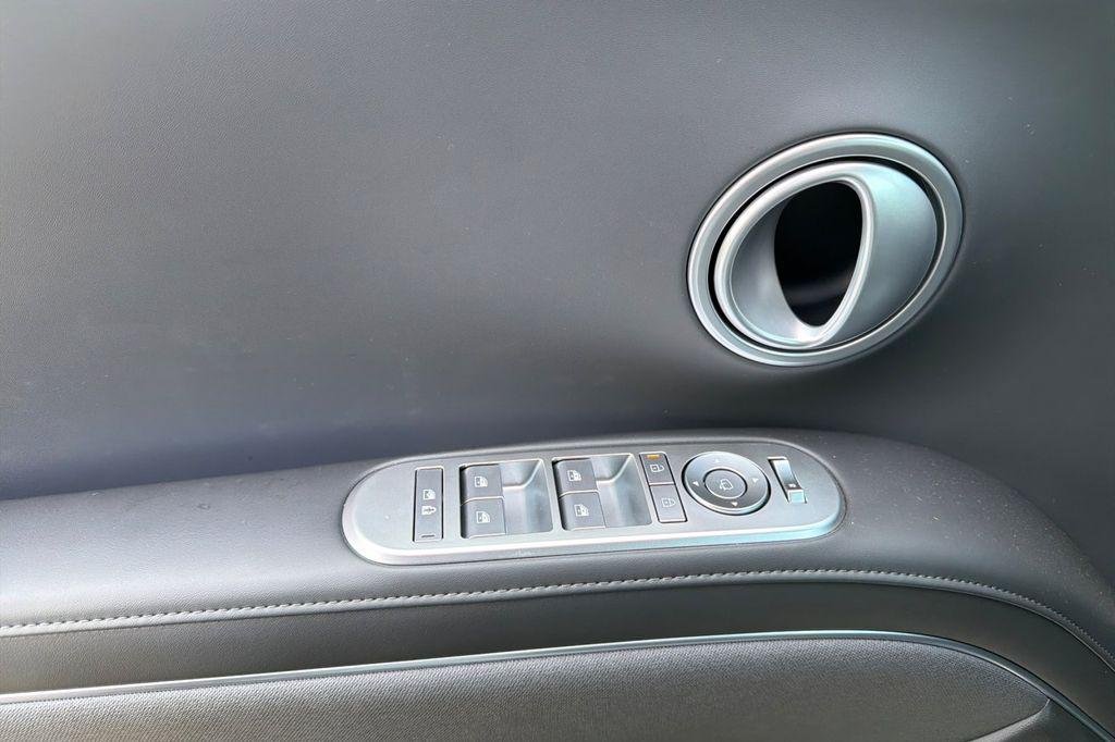 2026 Hyundai Palisade Calligraphy - Photo 9