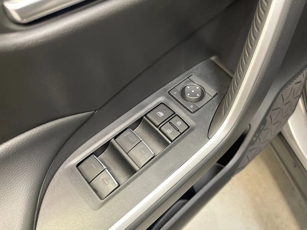 Used 2024 Silver Toyota XLE Premium image 15
