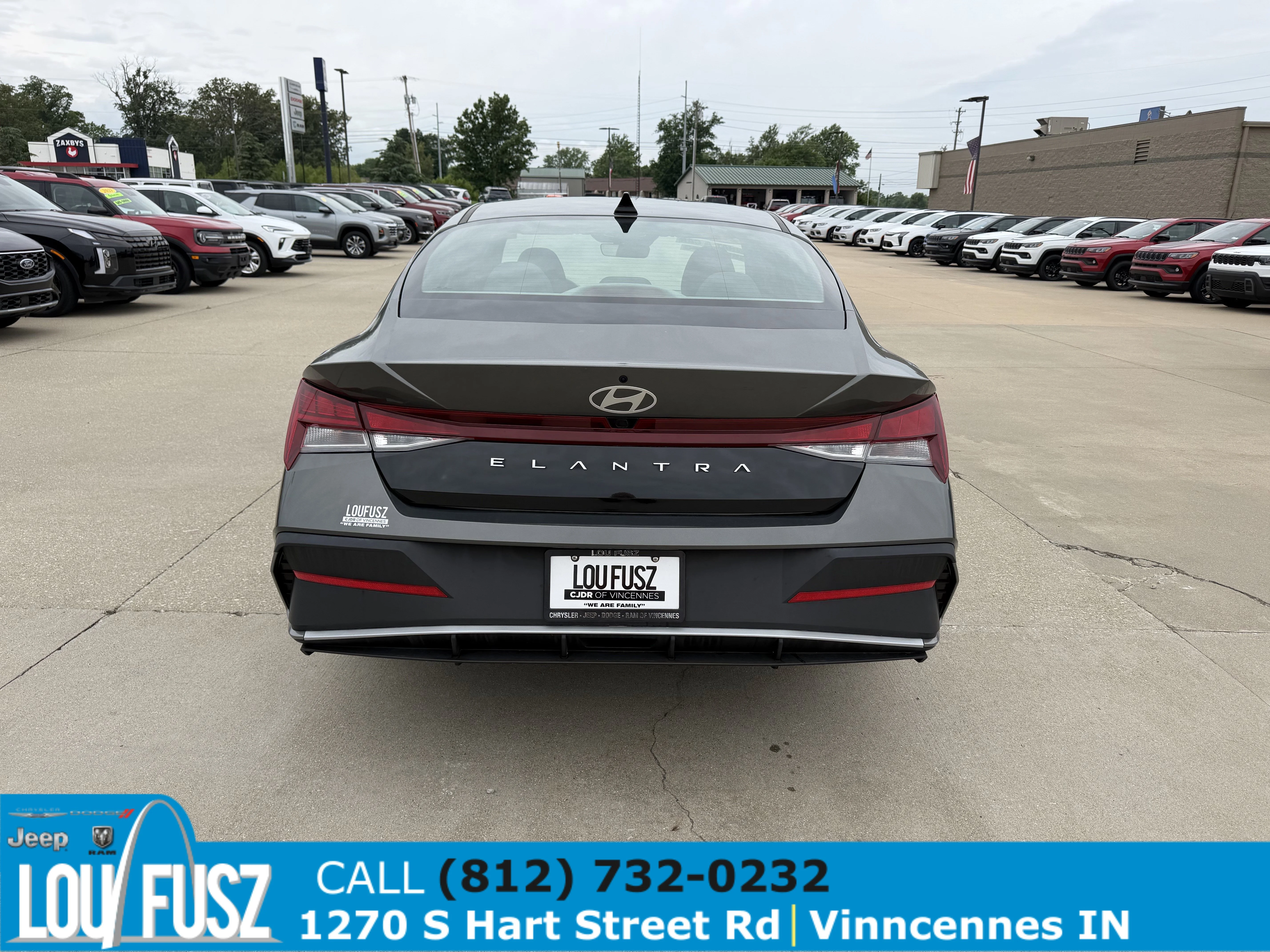 Used 2025 Amazon Gray Hyundai SEL Convenience image 6