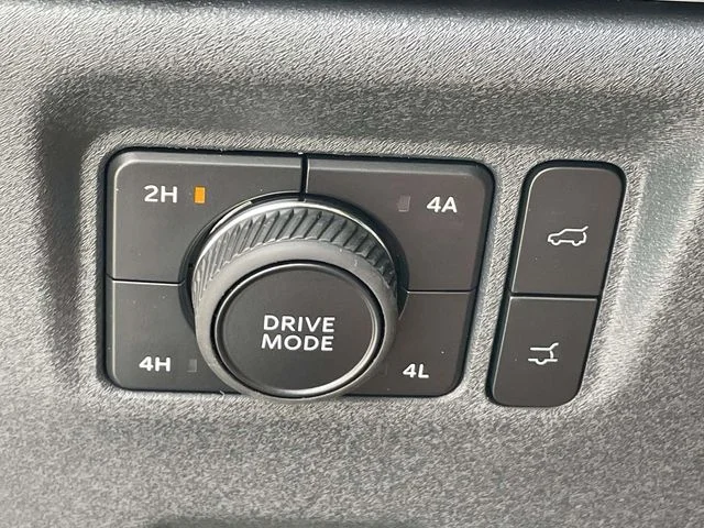 New 2027 Glacier Gray Metallic Tri-Coat Ford Platinum image 25
