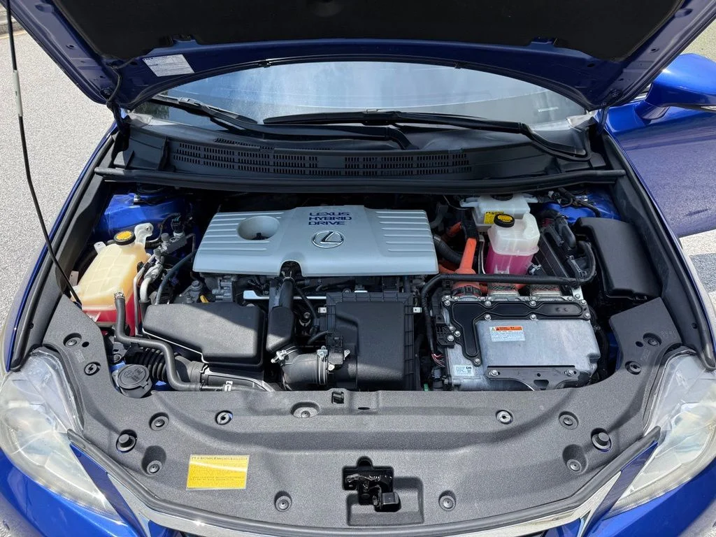 Used 2013 Blue Lexus 200h image 14
