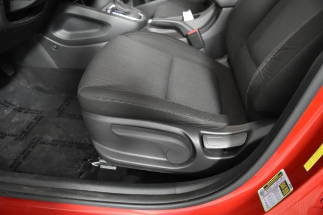 Used 2022 Red Hyundai SEL image 14