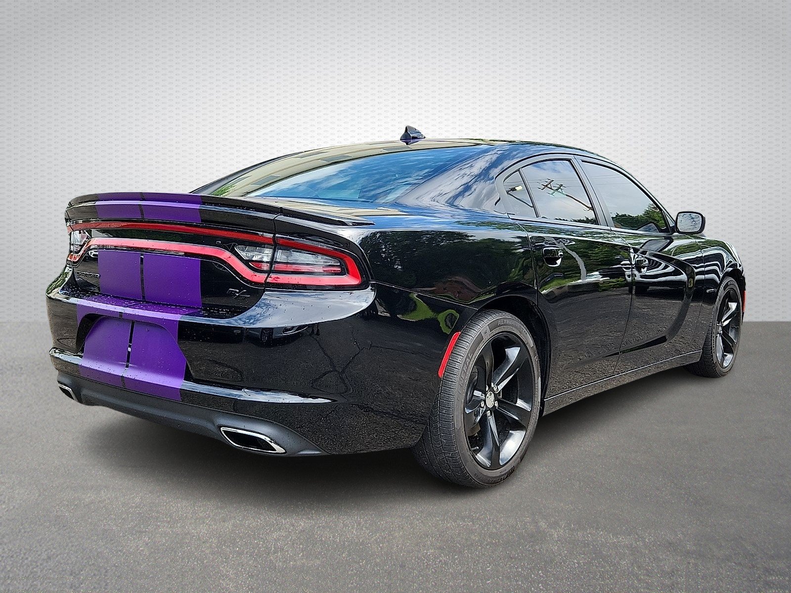 Certified Used 2016 Pitch Black Clearcoat - PX8 Dodge R/T image 6