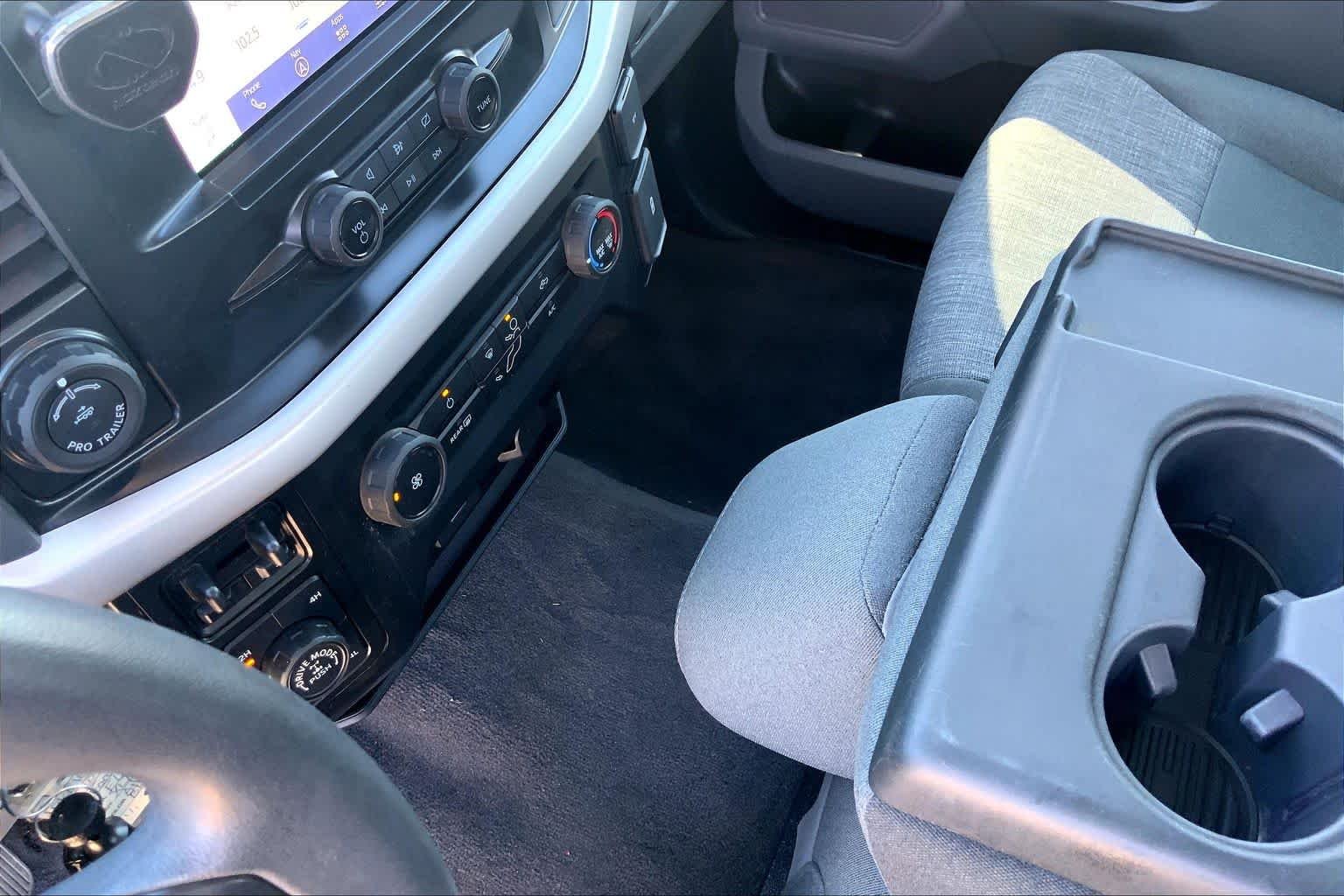 Used 2023 Atlas Blue Ford XLT image 32