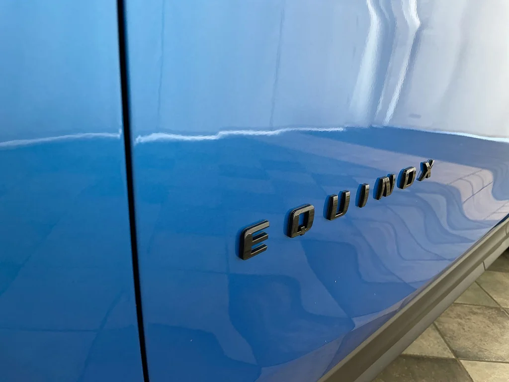 Used 2024 BLUE Chevrolet RS image 32