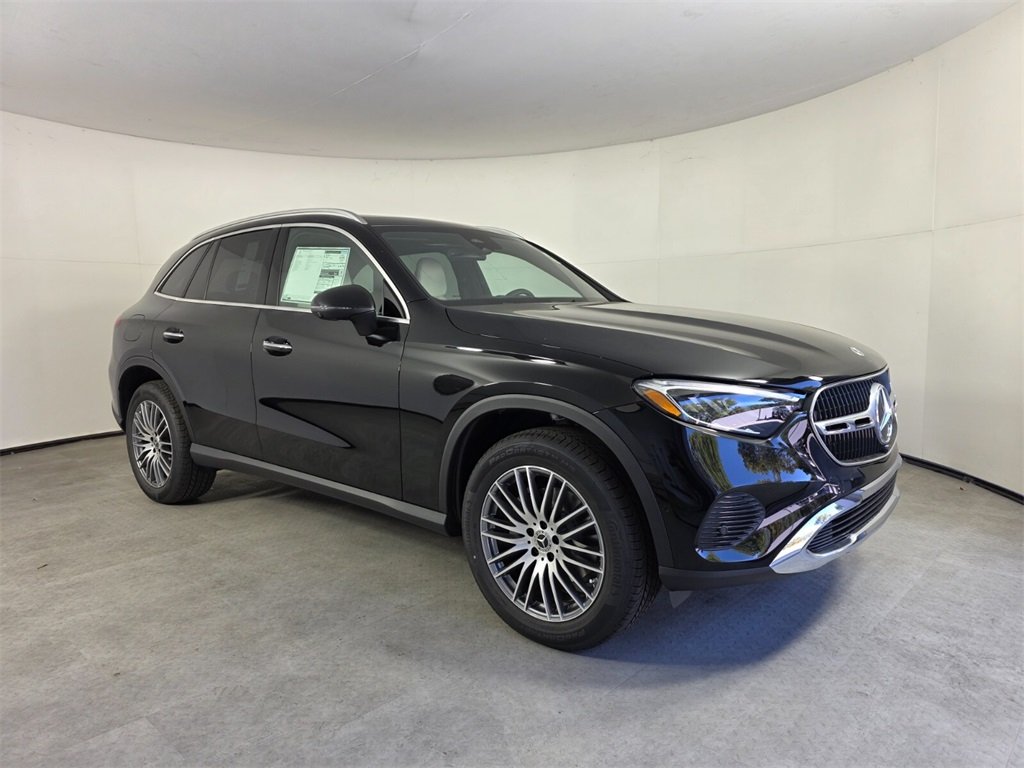 2026 Mercedes-Benz GLC