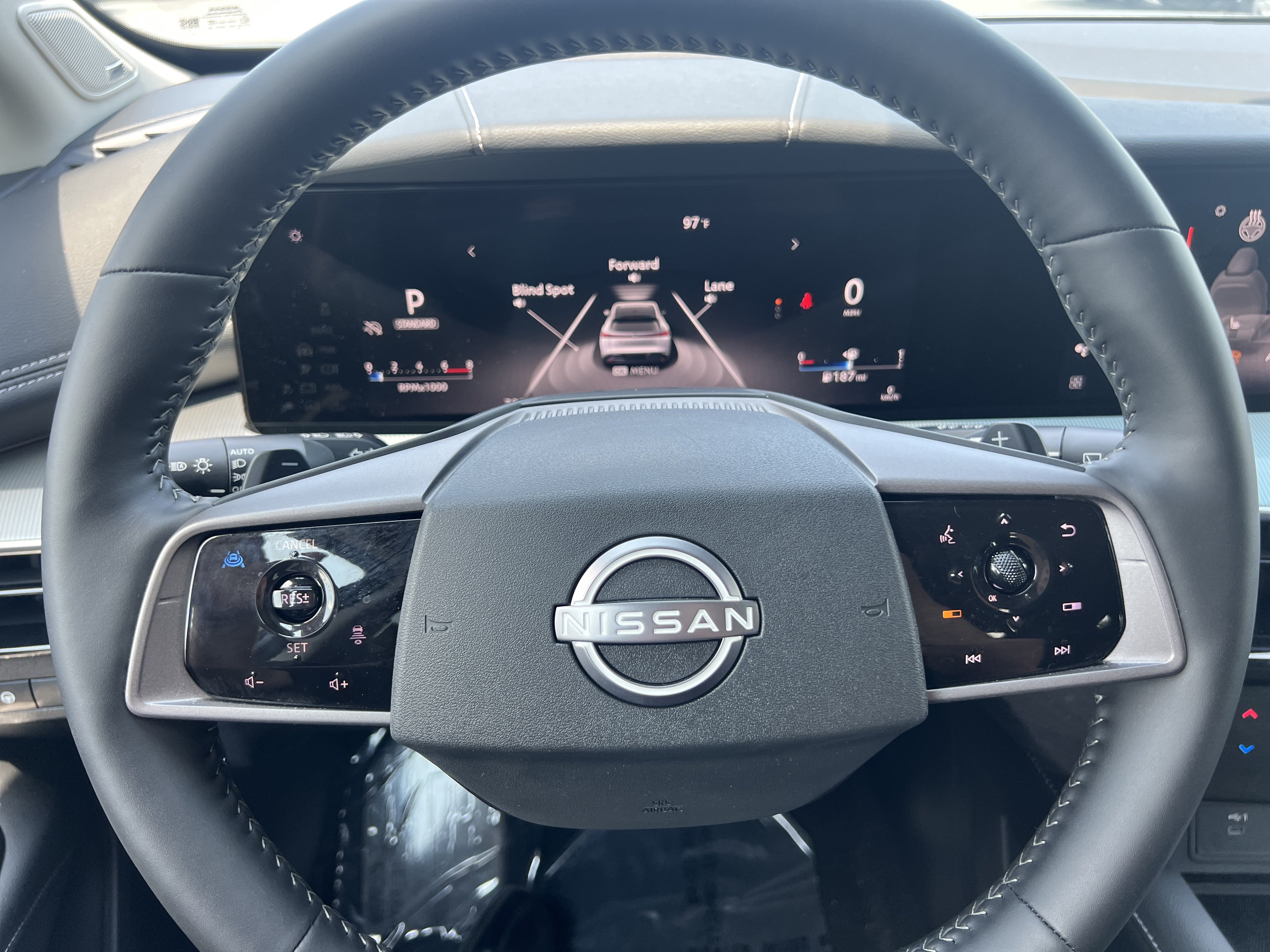 Used 2025 Gun Metallic Nissan SL image 23