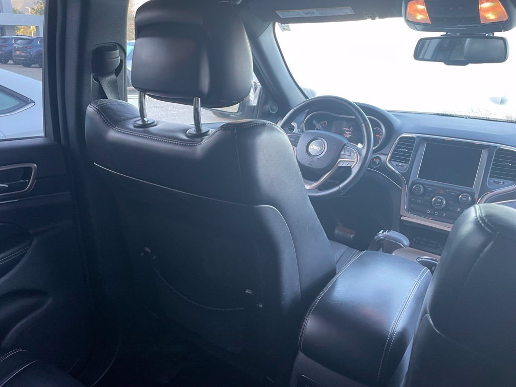 Used 2015 Billet Silver Metallic Jeep Limited image 11