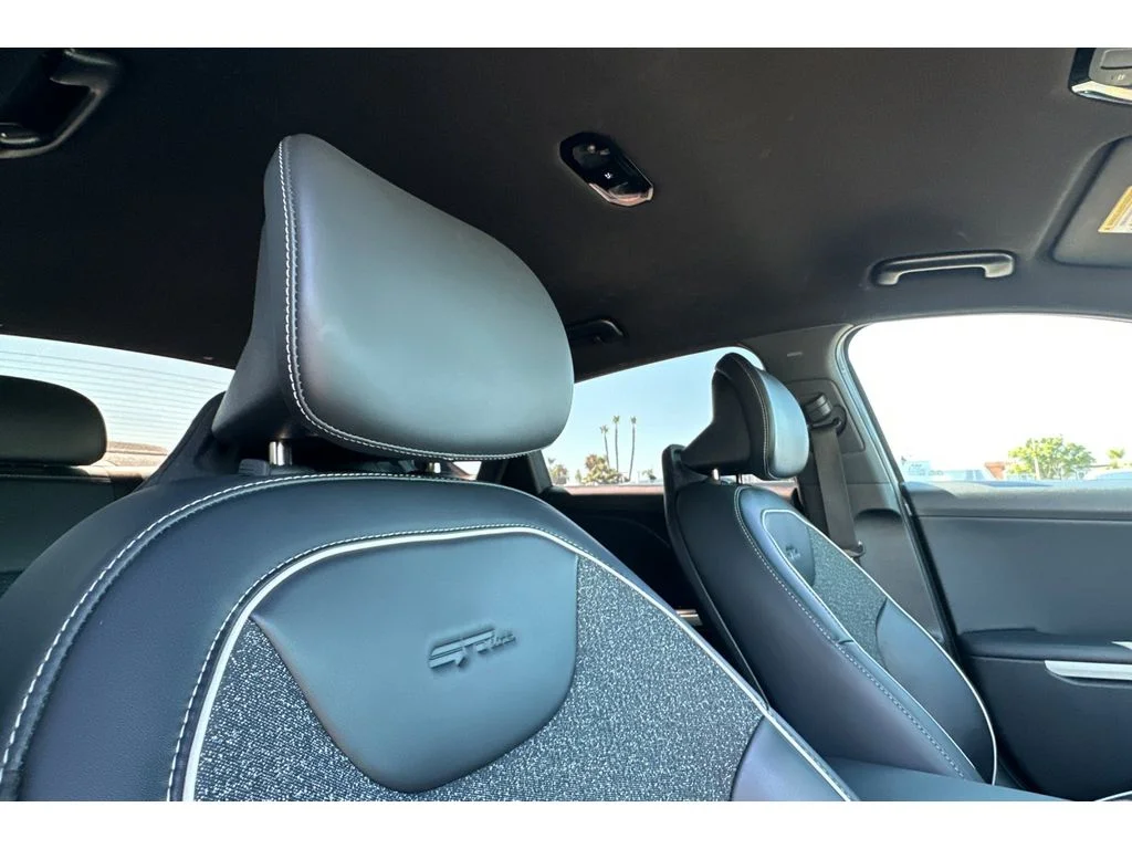 Used 2025 Morning Haze Kia GT-Line image 19