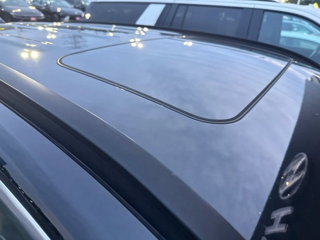 Certified Used 2023 Black Hyundai SEL image 11
