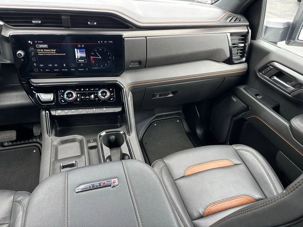 Used 2024 Summit White GMC AT4 image 29