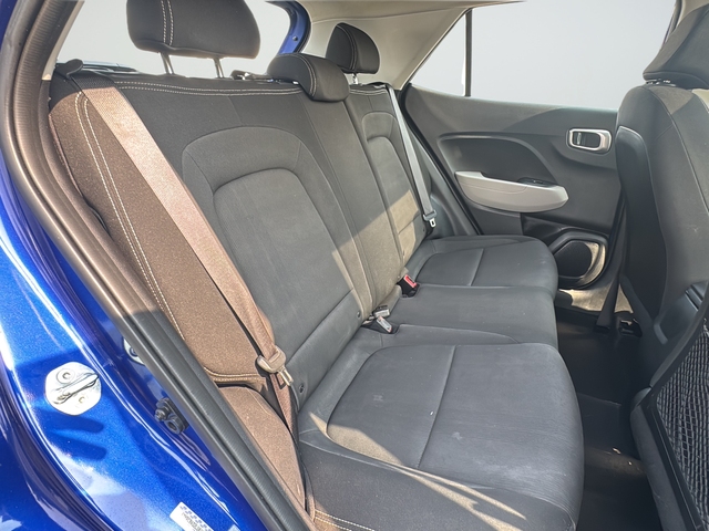 Used 2020 Blue Hyundai SEL image 22