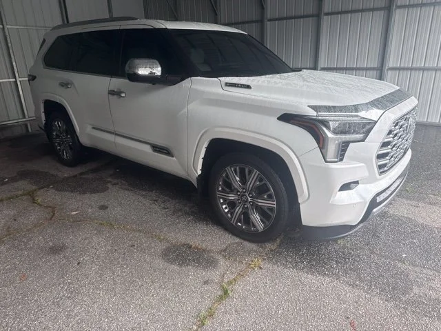 Used 2025 Beige Toyota Capstone image 5