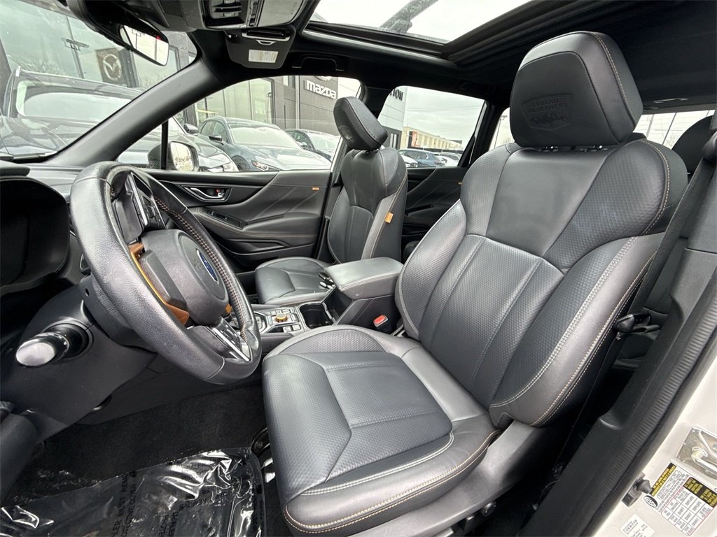 2022 SUBARU FORESTER - Image 10