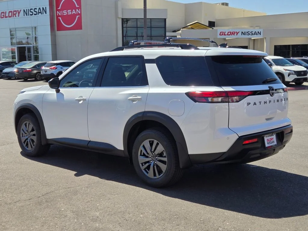 New 2026 Everest White Pearl TriCoat Nissan SV image 7