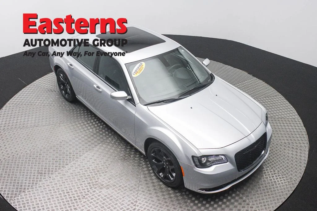 Used 2023 Silver Chrysler S image 3