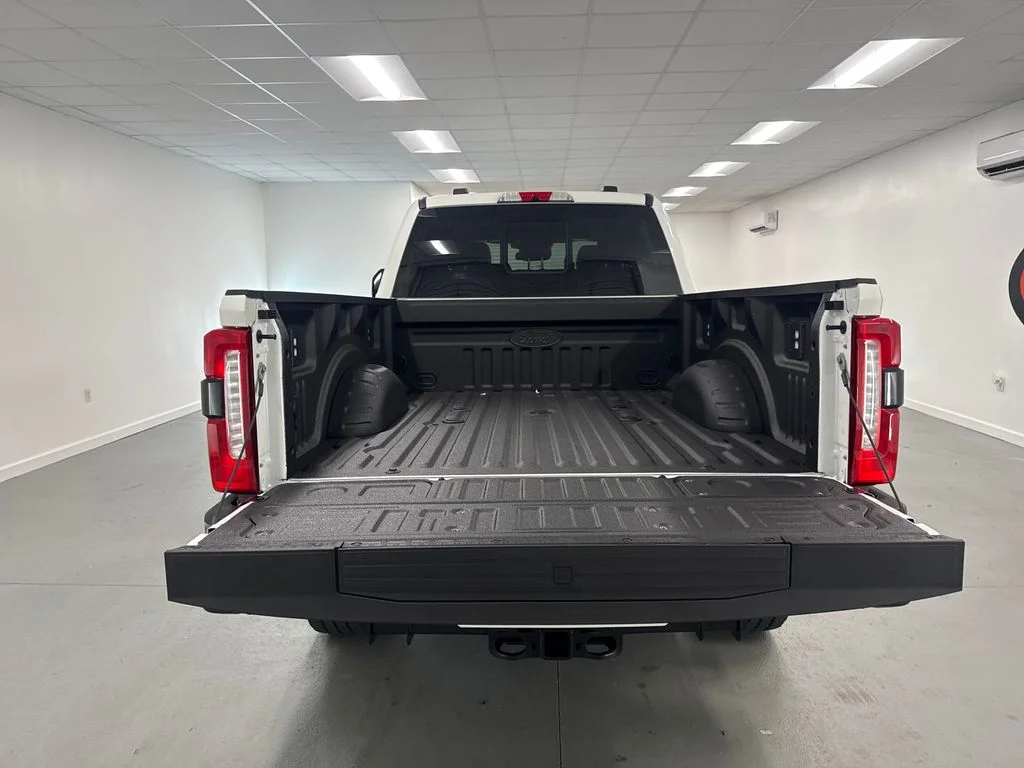New 2026 Star White Metallic Tri-Coat Ford F-350® King Ranch® image 8