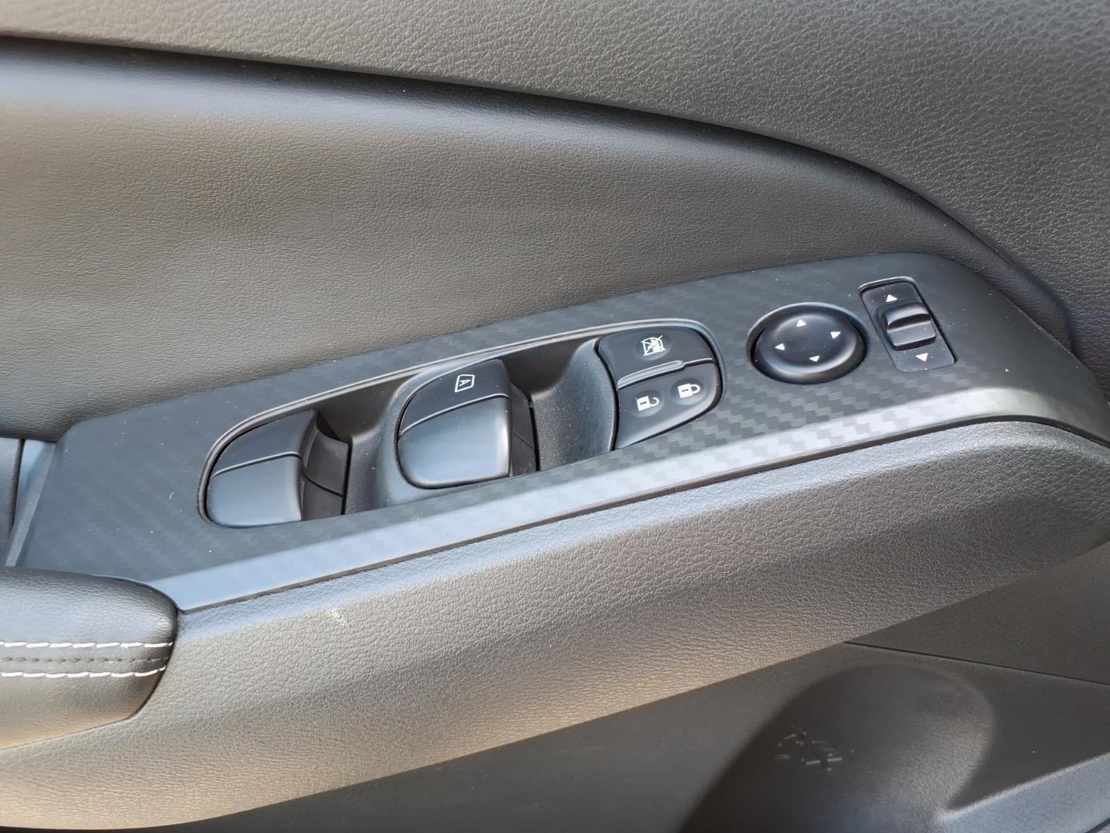 Used 2024 Brilliant Silver Metallic Nissan 2.5 SV image 12