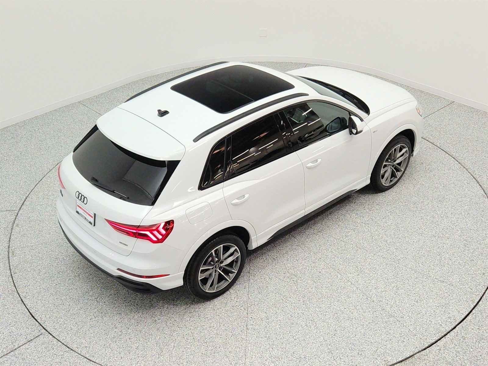 Used 2023 Glacier White Metallic Audi S line Premium Plus image 26