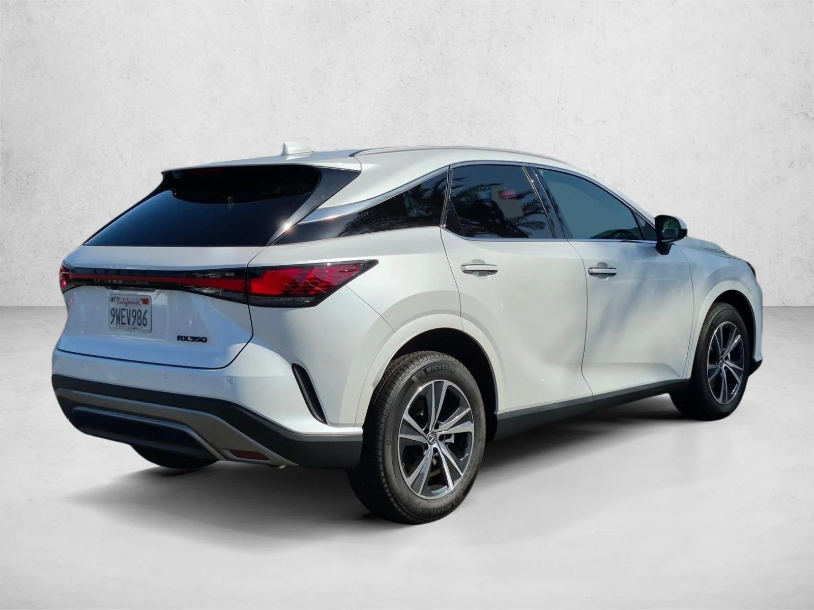 Certified Used 2025 Eminent White Pearl Lexus RX 350 image 7